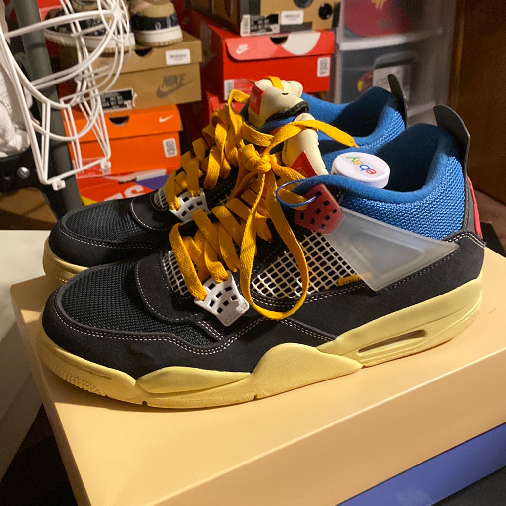 Jordan 4
